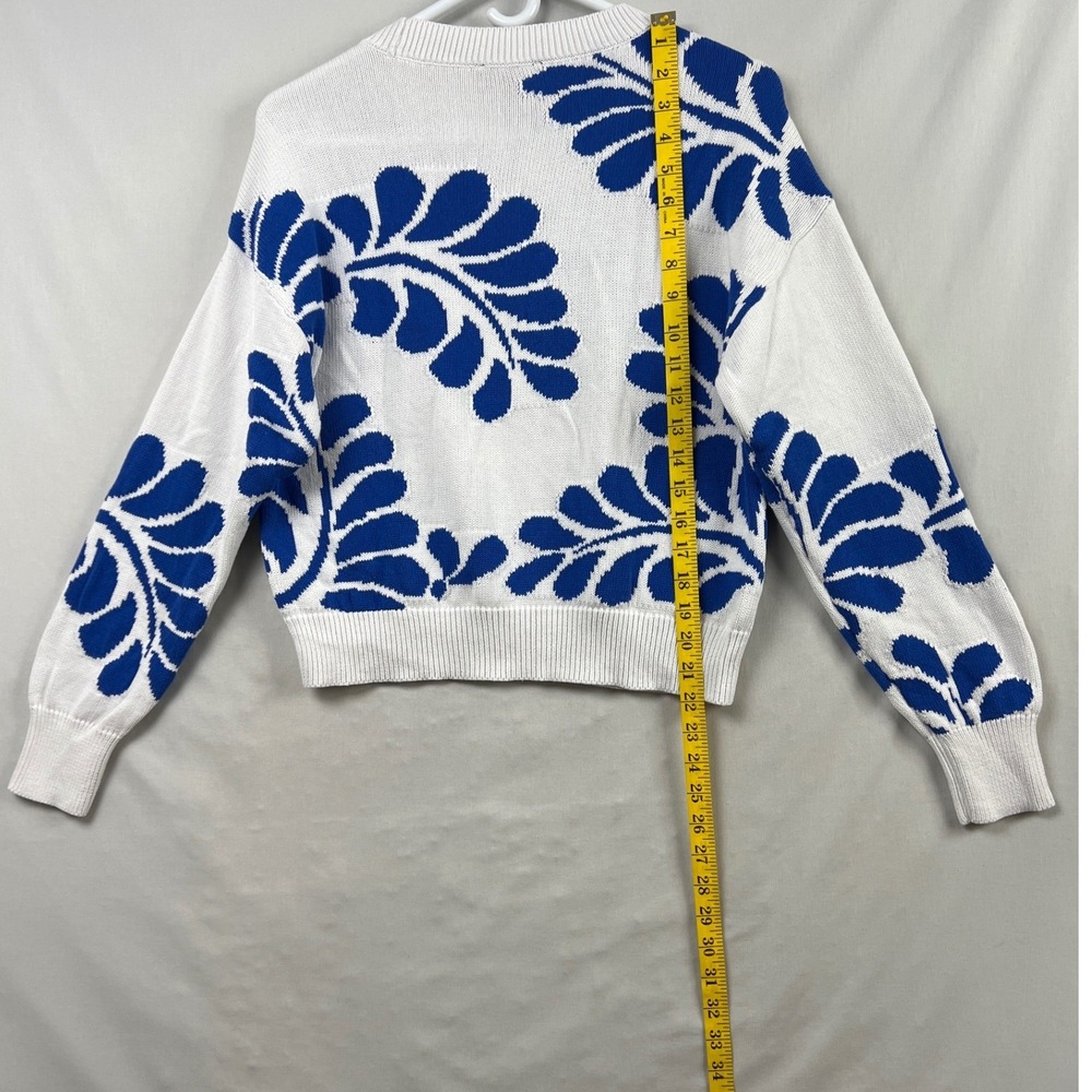 Ann Taylor Pullover Cropped Sweater Womens Medium White Blue Leaf Cotton Knit - Picture 4 of 8